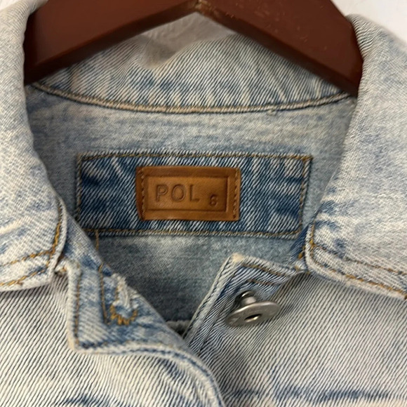 POL light wash, cropped, distressed, denim, jean jacket, size small - Picture 4 of 11